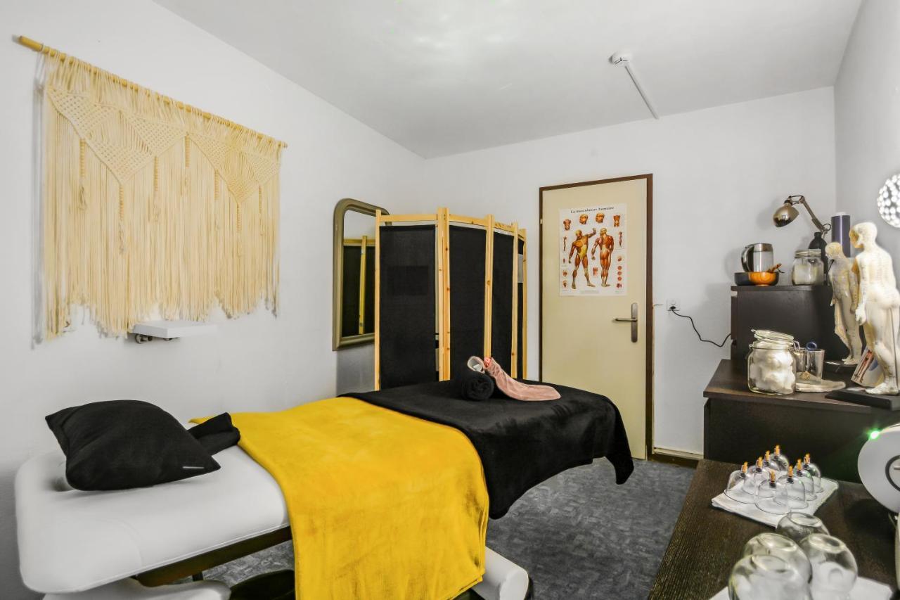 Neuchatel City Hotel المظهر الخارجي الصورة