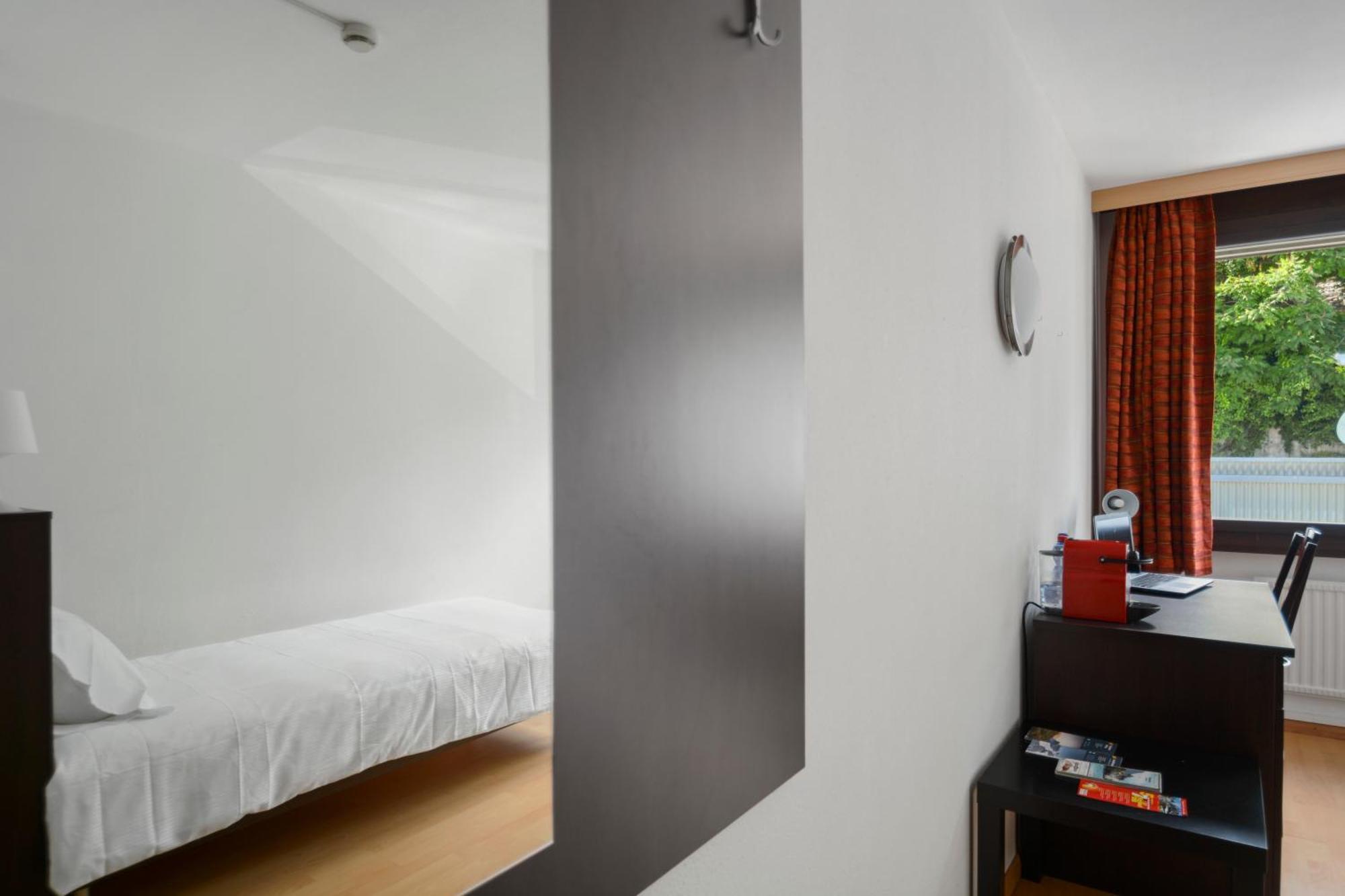 Neuchatel City Hotel المظهر الخارجي الصورة